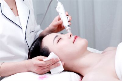 開輕醫美需要什麽資質？輕醫美91视频精选可靠嗎？